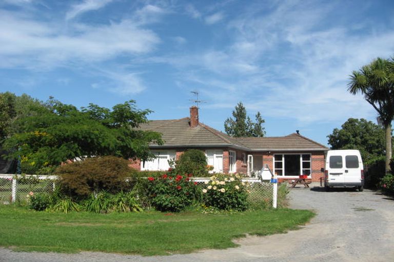 Photo of property in 77 Buckleys Terrace, Tinwald, Ashburton, 7700