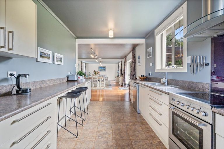 Photo of property in 2268 Ohai Clifden Highway, Orawia, Otautau, 9682