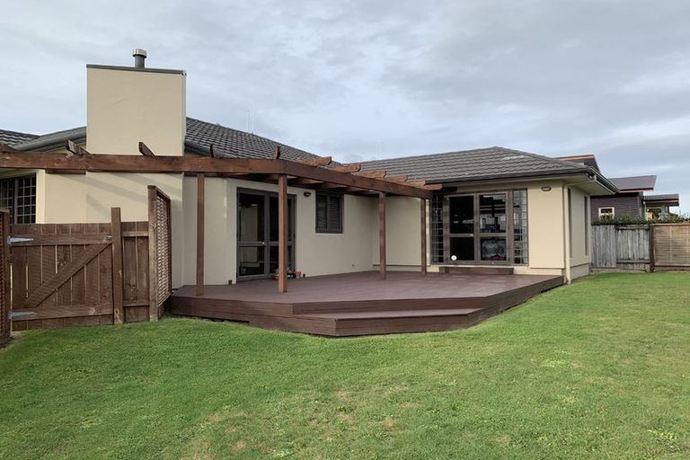 Photo of property in 2 Stratford Place, Huntington, Hamilton, 3210