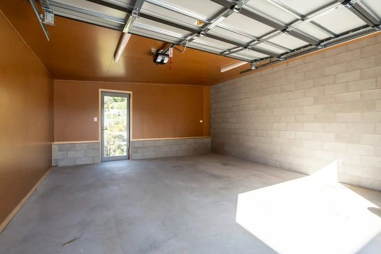 Photo of property in 224 Kenmure Road, Kenmure, Dunedin, 9011