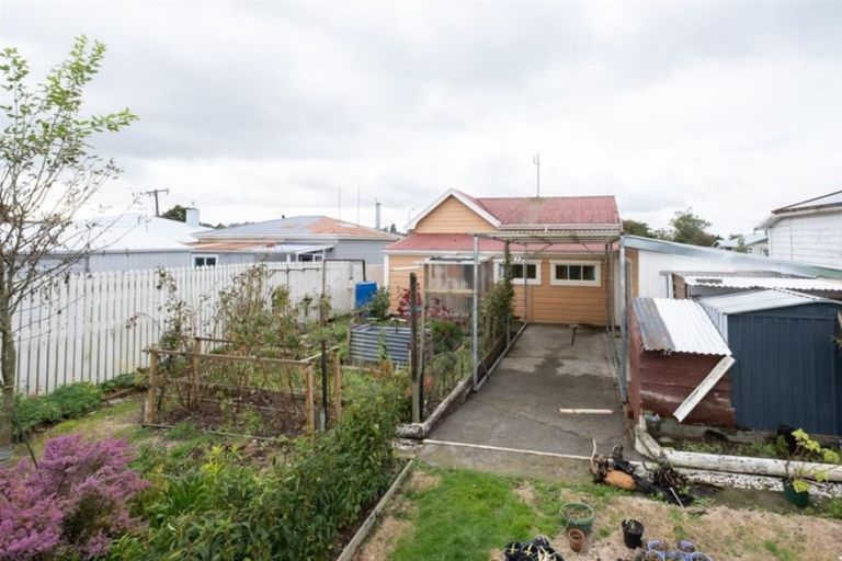 Photo of property in 3 Orlando Street, Stratford, 4332