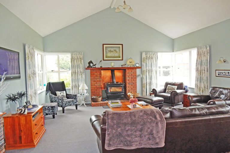Photo of property in 2 Essex Street, Weston, Oamaru, 9401