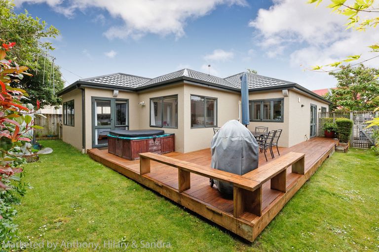 Photo of property in 3 Astrid Court, Awapuni, Palmerston North, 4412