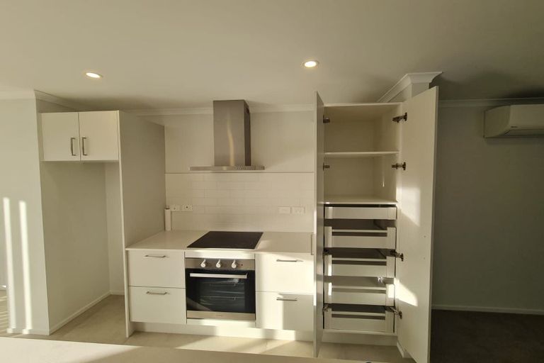 Photo of property in 19 Paapaakiri Loop, Takanini, 2112