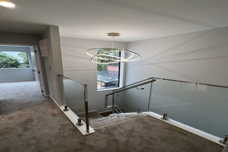 Photo of property in 5 Combat Street, Papakura, 2110