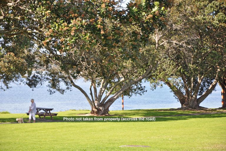 Photo of property in 6 Sunrise Boulevard, Snells Beach, 0920