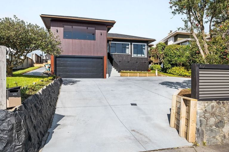 Photo of property in 482 Devon Street East, Strandon, New Plymouth, 4312