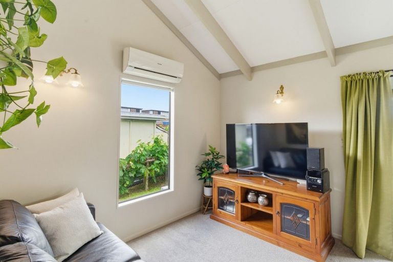 Photo of property in 3a Lumsden Street, Greerton, Tauranga, 3112