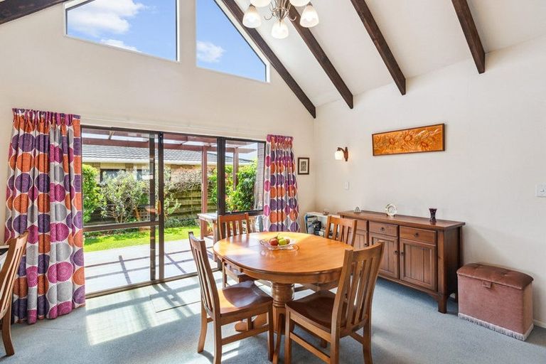 Photo of property in 9 Awanui Drive, Waikanae, 5036