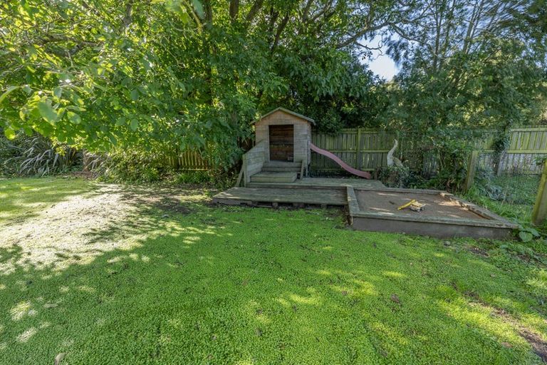 Photo of property in 32 High Street, Leeston, 7632