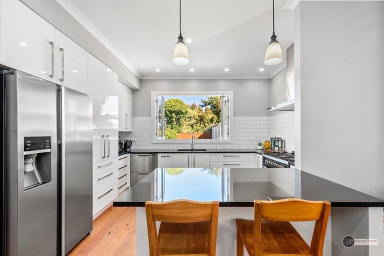 Photo of property in 60 Pilmuir Street, Hutt Central, Lower Hutt, 5010