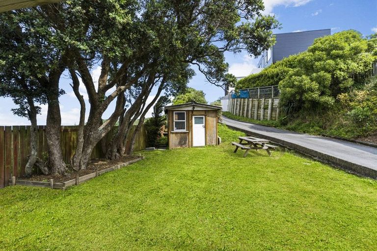 Photo of property in 62 View Road, Houghton Bay, Wellington, 6023