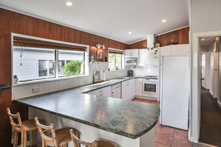 Photo of property in 1212 Jellicoe Street, Mayfair, Hastings, 4122