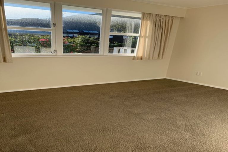 Photo of property in 378 Muritai Road, Eastbourne, Lower Hutt, 5013