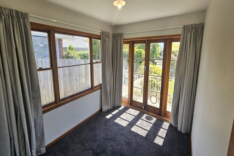 Photo of property in 5 Seven Oaks Drive, Kinloch, Taupo, 3377
