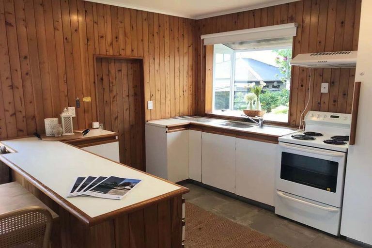 Photo of property in 60 Southsea Crescent, Silverdale, Hamilton, 3216