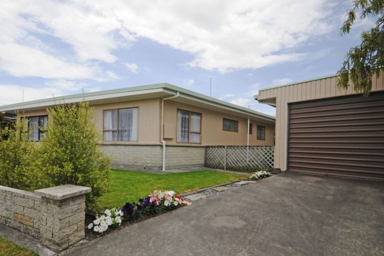 Photo of property in 3/394 Gloucester Street, Taradale, Napier, 4112