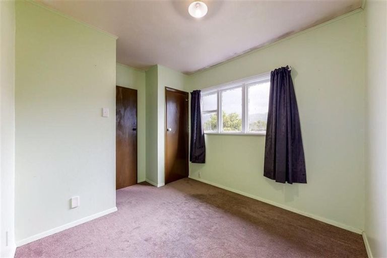 Photo of property in 1/18 Eldon Grove, Taita, Lower Hutt, 5019