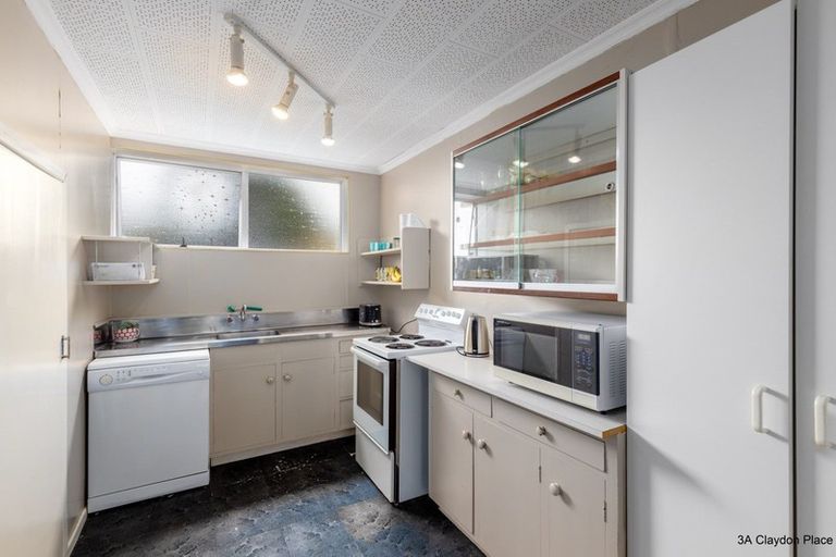 Photo of property in 3 Claydon Place, Dallington, Christchurch, 8061