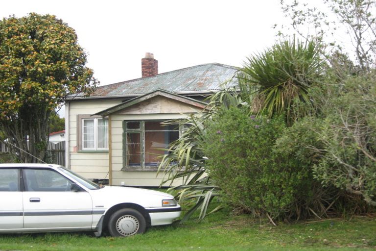 Photo of property in 15 Carroll Street, Runanga, 7803