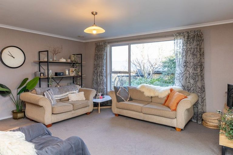 Photo of property in 10 Dale Crescent, East Gore, Gore, 9710