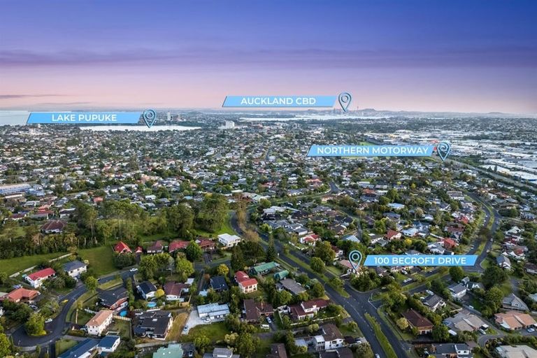 Photo of property in 100 Becroft Drive, Forrest Hill, Auckland, 0620