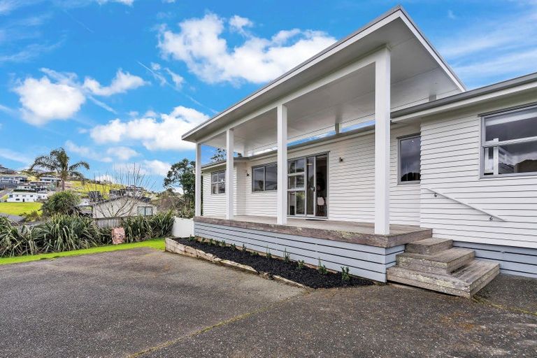 Photo of property in 15 Waterman Drive, Langs Beach, Waipu, 0582