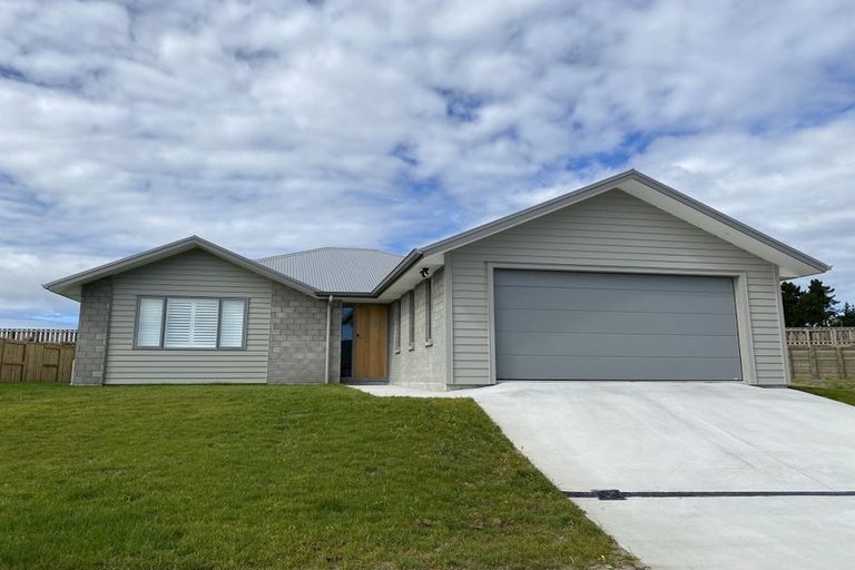 Photo of property in 180 Harakeke Drive, Wharewaka, Taupo, 3330