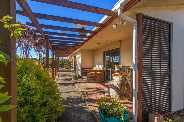 Photo of property in 250 Foxton Shannon Road, Foxton, 4893