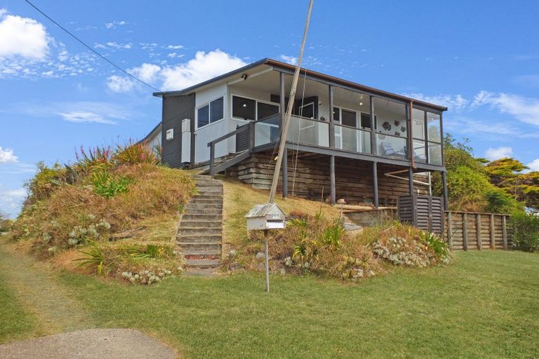 Photo of property in 122 Seabury Avenue, Foxton Beach, Foxton, 4815