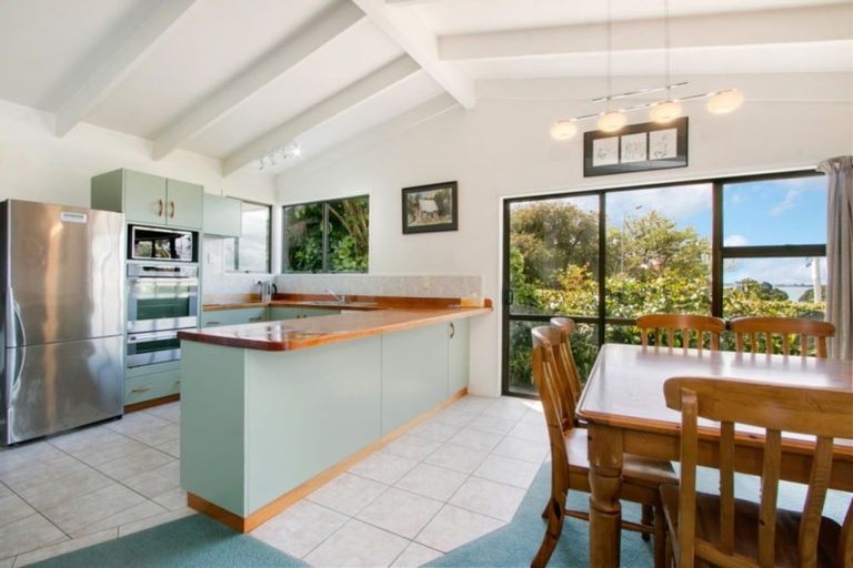 Photo of property in 238 Tanners Point Road, Tanners Point, Katikati, 3177
