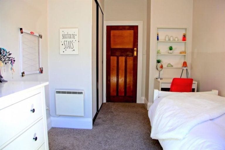 Photo of property in 24 Hinau Street, Woburn, Lower Hutt, 5010