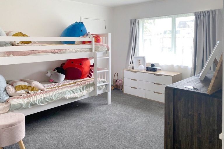 Photo of property in 2/1110 Bank Street, Te Awamutu, 3800