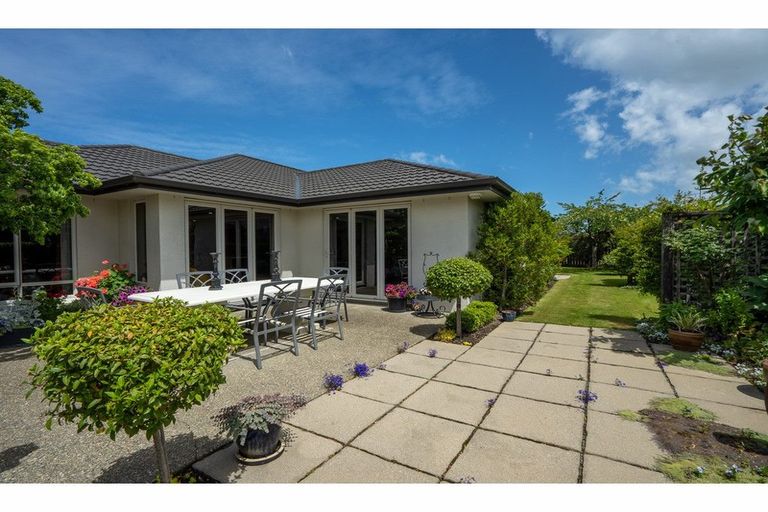 Photo of property in 124 Gimblett Place, Waikiwi, Invercargill, 9810