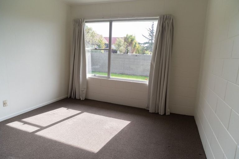 Photo of property in 2/128 Hastings Street East, Sydenham, Christchurch, 8023