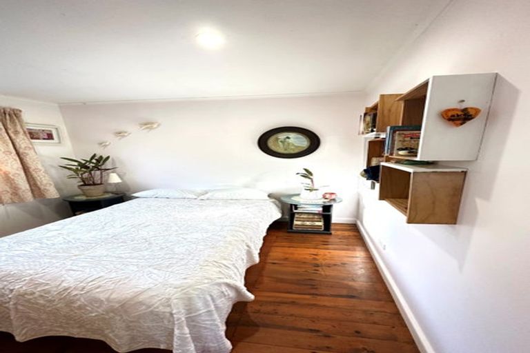 Photo of property in 16 Otuturu Crescent, Ruamahunga, Thames, 3575