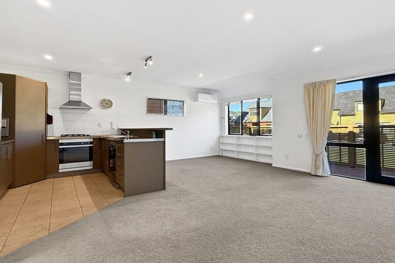 Photo of property in 63 Futuna Close, Karori, Wellington, 6012