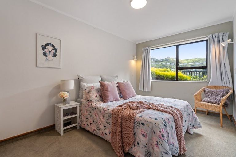 Photo of property in 23b Thatcher Crescent, Crofton Downs, Wellington, 6035