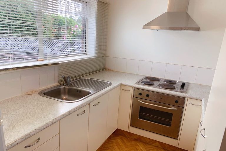 Photo of property in 1/42 Blacklock Avenue, Henderson, Auckland, 0612