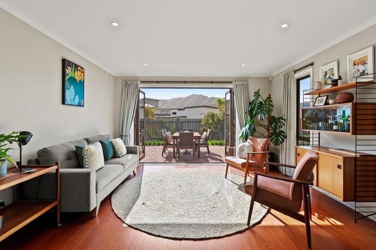 Photo of property in 73 Downing Street, Crofton Downs, Wellington, 6035