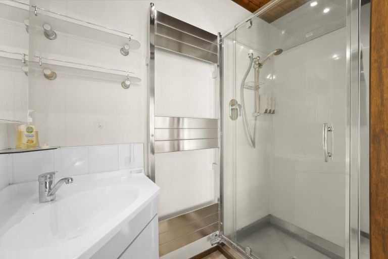 Photo of property in 46 Corinna Street, Welcome Bay, Tauranga, 3112