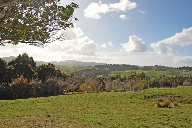 Photo of property in 40 Tawa Avenue, Kaiwaka, 0573