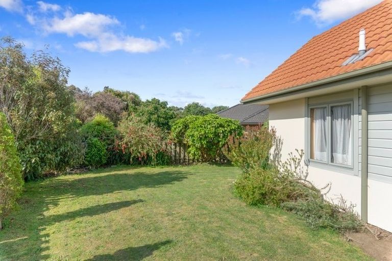 Photo of property in 14b Realm Drive, Paraparaumu, 5032