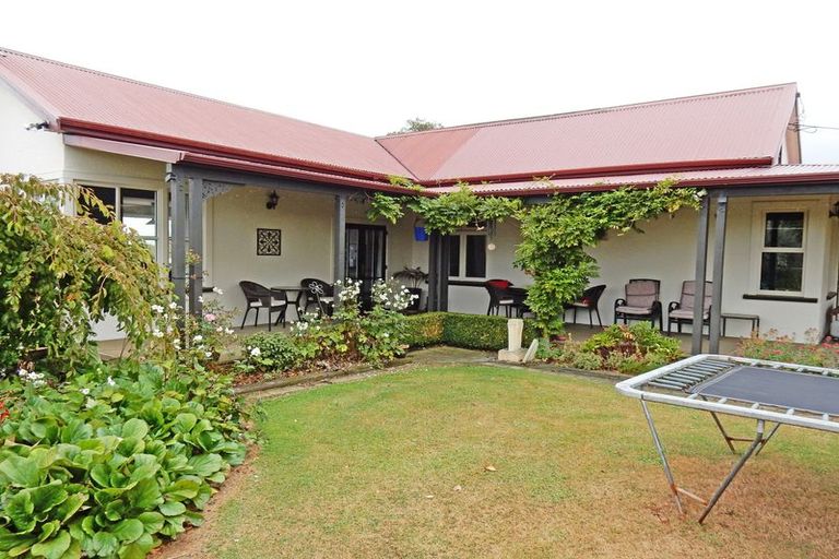 Photo of property in 2 Essex Street, Weston, Oamaru, 9401