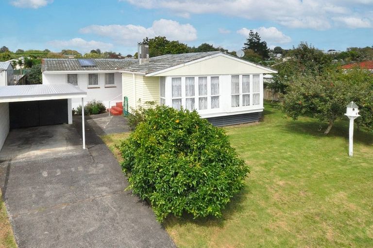 Photo of property in 1 Totara Street, Waiuku, 2123