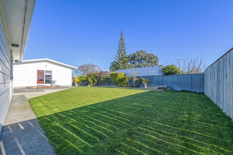 Photo of property in 4 John F Kennedy Drive, Milson, Palmerston North, 4414