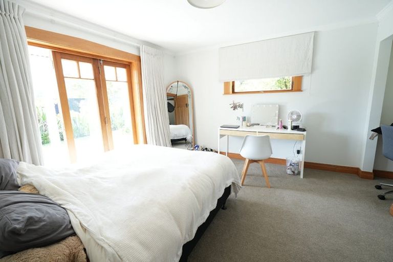 Photo of property in 6 Kent Street, Riverhead, 0820