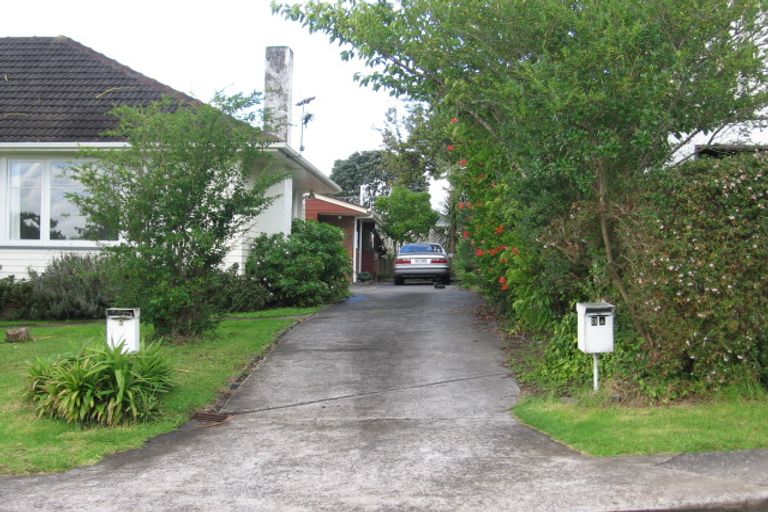 Photo of property in 3a Norma Avenue, Te Atatu South, Auckland, 0610