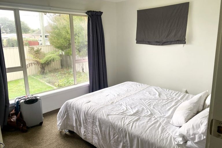 Photo of property in 6 Quebec Place, Wainoni, Christchurch, 8061