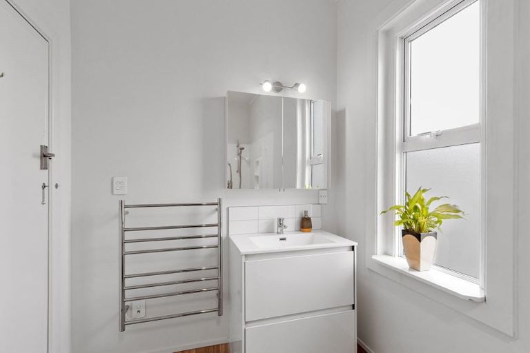 Photo of property in 74 Charles Street, Waltham, Christchurch, 8011